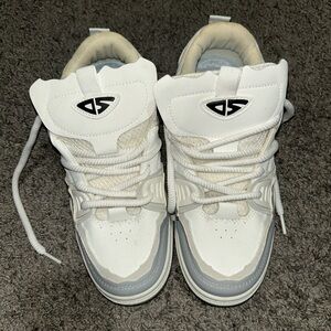 Men’s White and Gray Sneakers